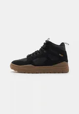 Кроссовки мужские повседневные PUMA X-Ray Speed Mid WTR