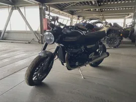 Купить Triumph Speed Twin 1200 Speed Twin 1200 Чёрный новый / 44433 в наличии по цене 2 450 000 руб в АВТОДОМ - официальный дилер
